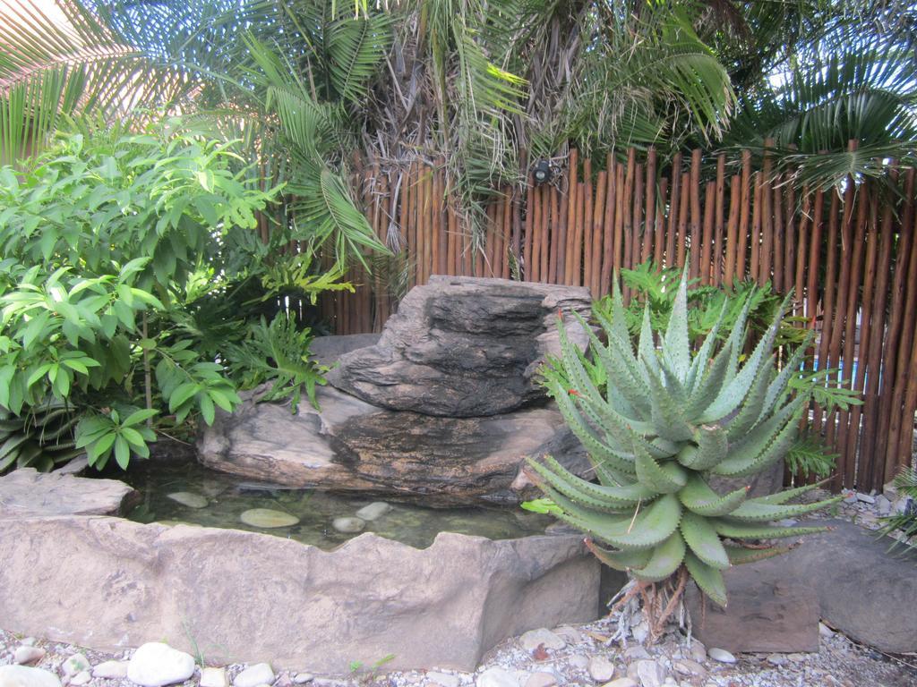 Ibhayi Guest Lodge - Lion Roars Hotels & Lodges. Port Elizabeth Ngoại thất bức ảnh